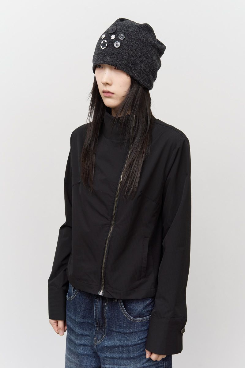 (W) Betty Button Beanie