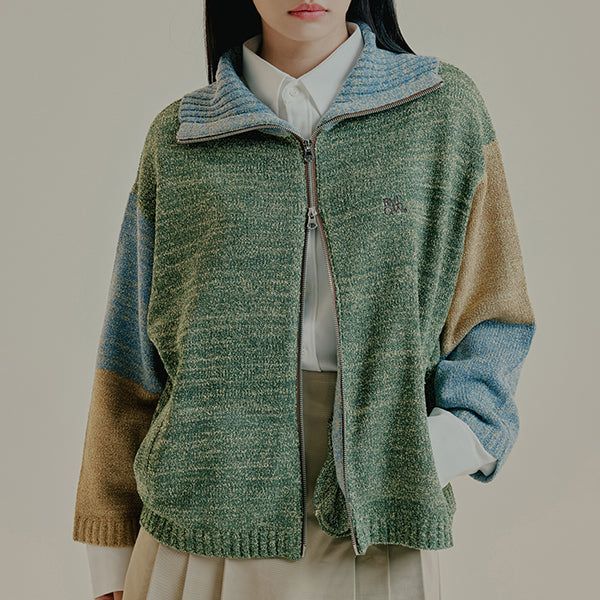 ROMANTIC CROWN（ロマンティッククラウン）の「TONE VARIATION BOUCLE KNIT ZIP UP（Tops）」