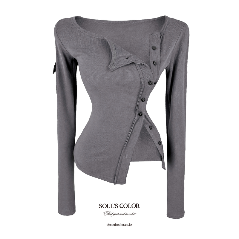 SOUL'S COLOR（ソウルズカラー）の「Avelin Asym Button Top (2color)（Tops）」