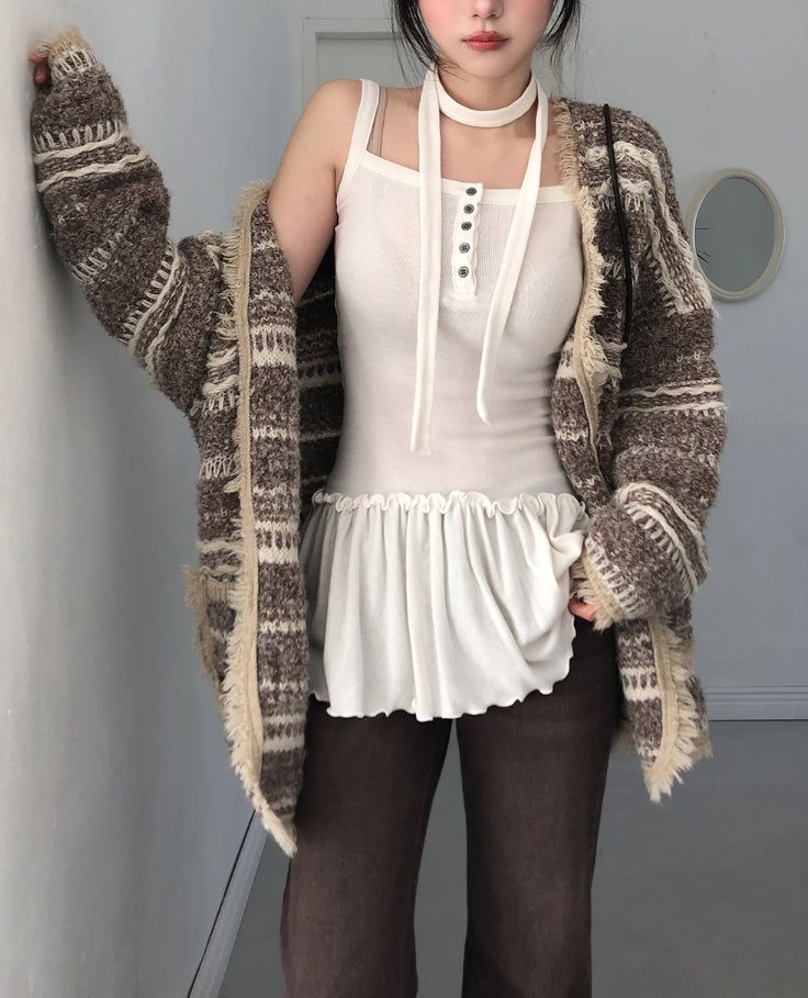 Tiz Button Ruffle Layered Sleeveless Scarf Set