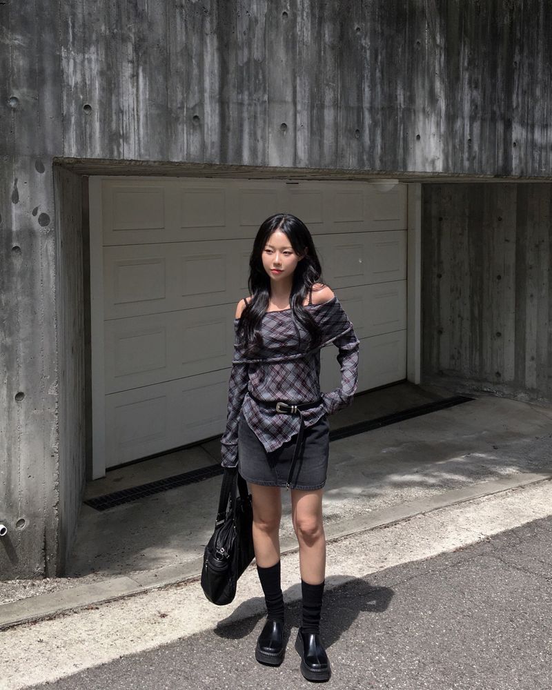 Dark denim mini skirt