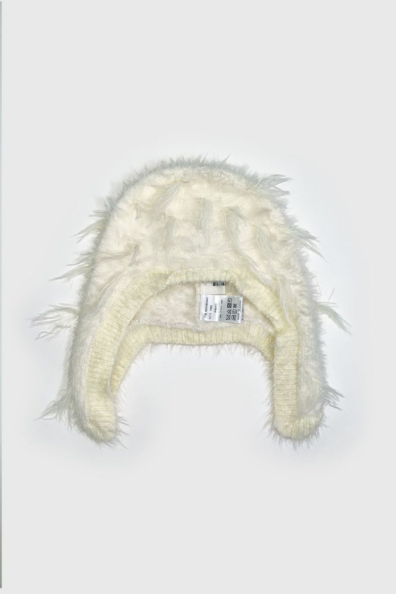 FLUFFY BEANIE