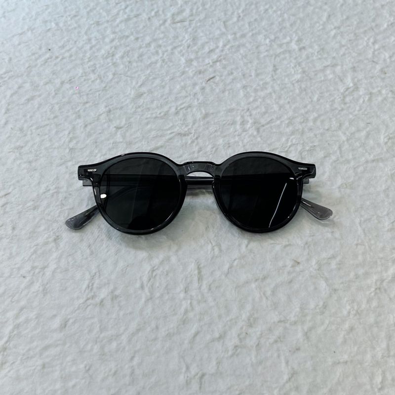 Vintage Proportion Round-Frame Sunglasses