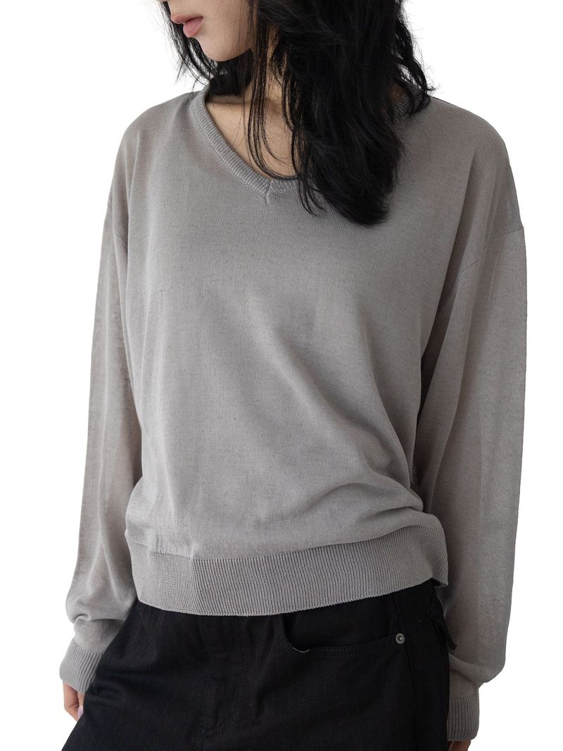 Rian V-Neck Basic Knit