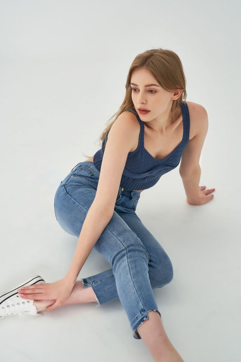 STRAIGHT FIT JEAN [6838]