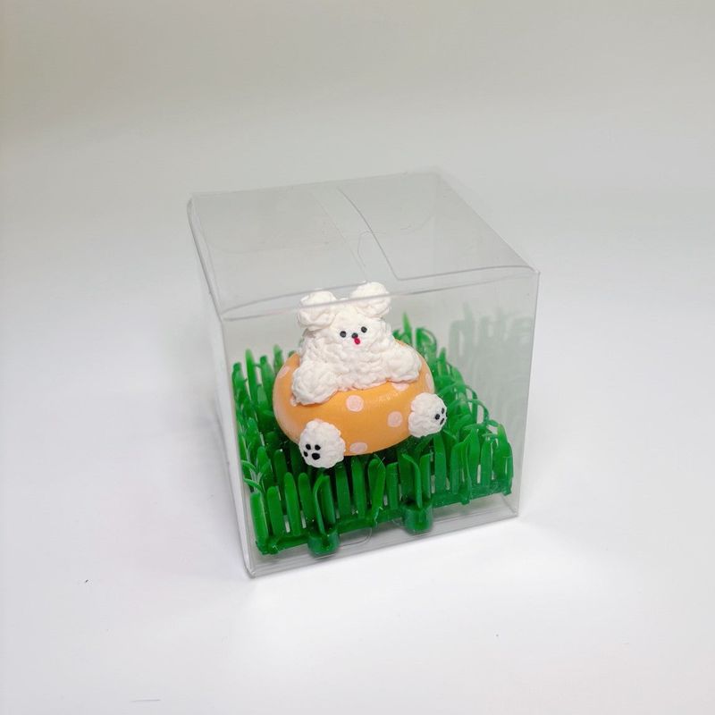 オレンジうきわわんちゃんのオブジェ