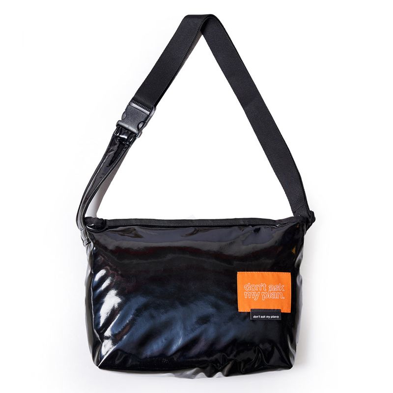 2WAY PADDED MESSENGER BAG_BLACK