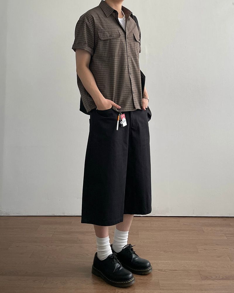 Taut Bermuda Cotton Pants