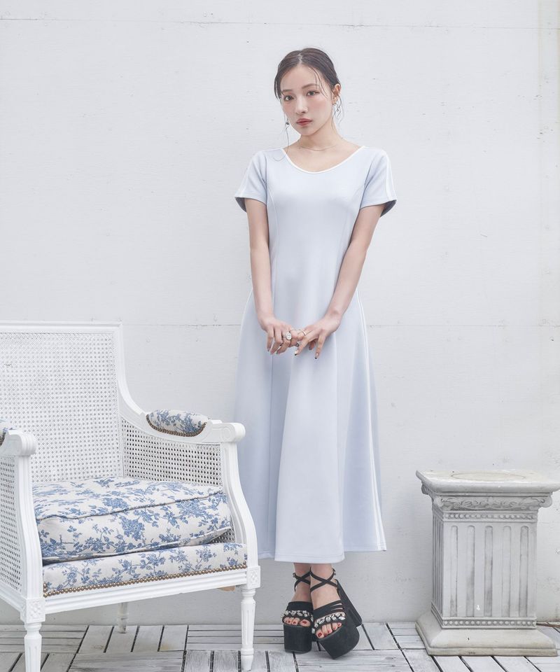 ANDGEEBEE（アンジービー）の「ダブルラインワンピ（Dresses）」