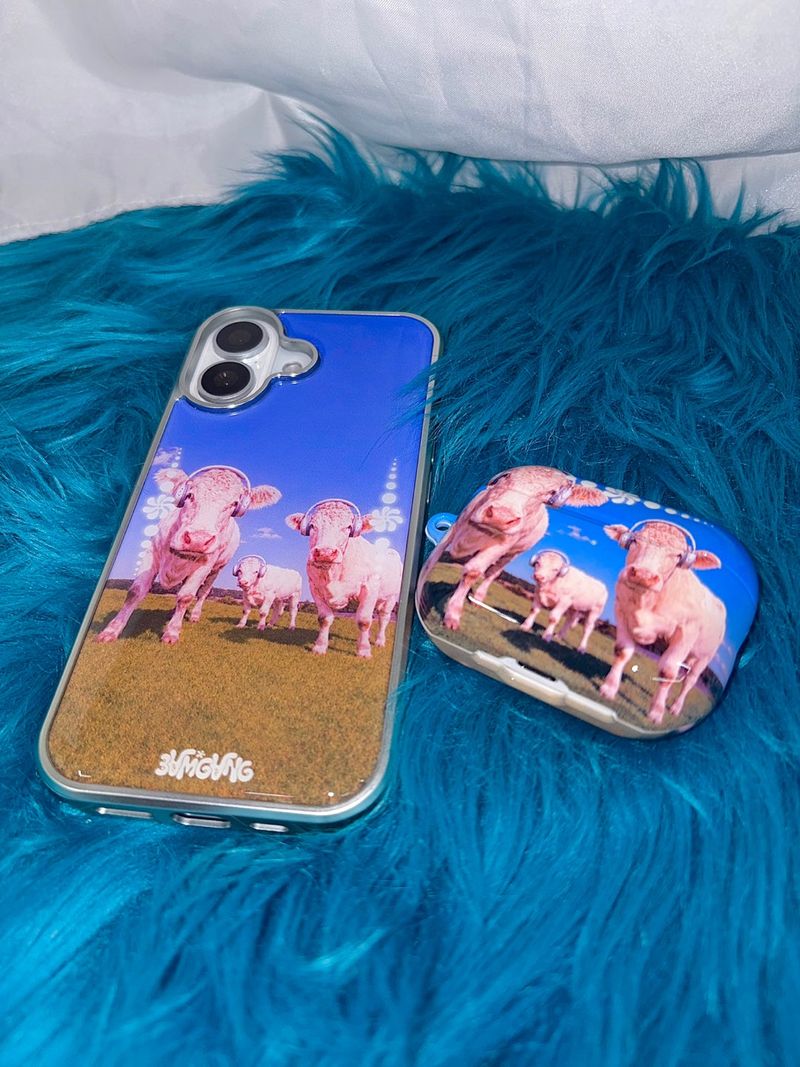Furry Friends Phone case_Cow
