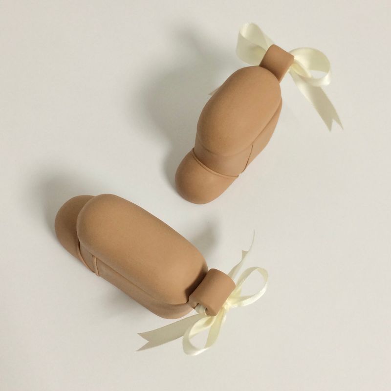 【MADE】 Boots Airpods Case