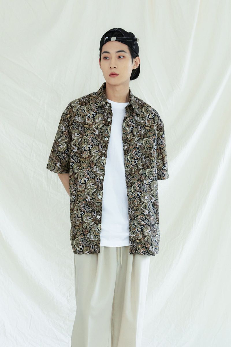 KND(ケイエンド)の「2 シャツ(Tops)」