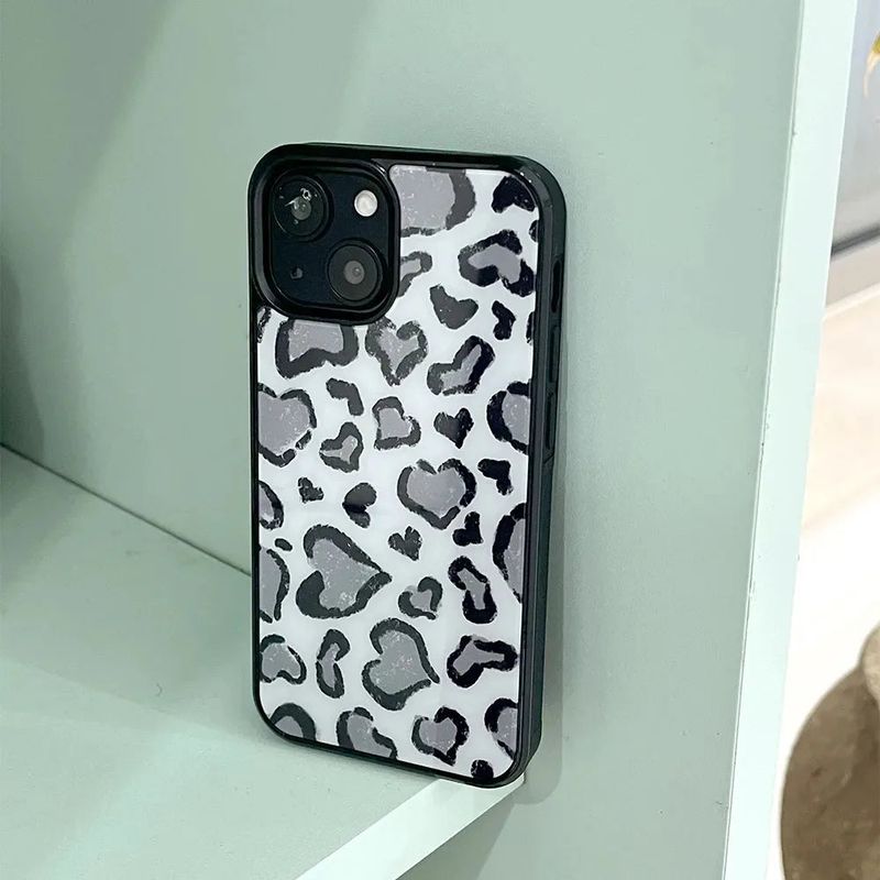 venitore（ヴェニトー）の「[MADE][Glass Bumper Case] Heart Leopard Drawing Case ⋆ Light Gray（Smartphone Accessories）」