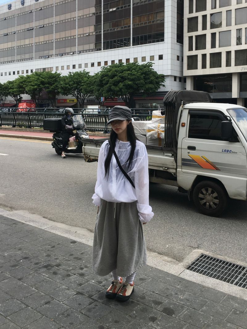 Sheer diagonal see-through windbreaker (5c)