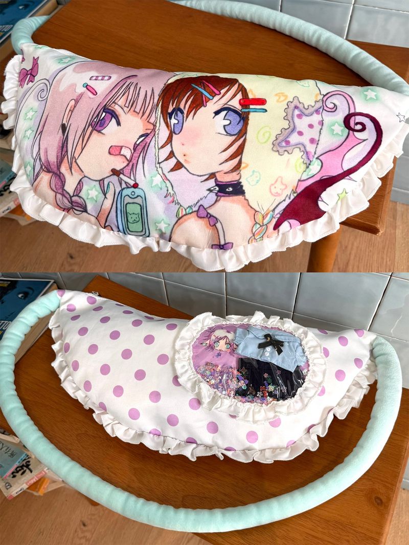 UnsocialNight（アンソーシャルナイト）の「UnsocialNightXオリガエルコラボプリントパッチワークかわいい痛バッグ（Bags）」