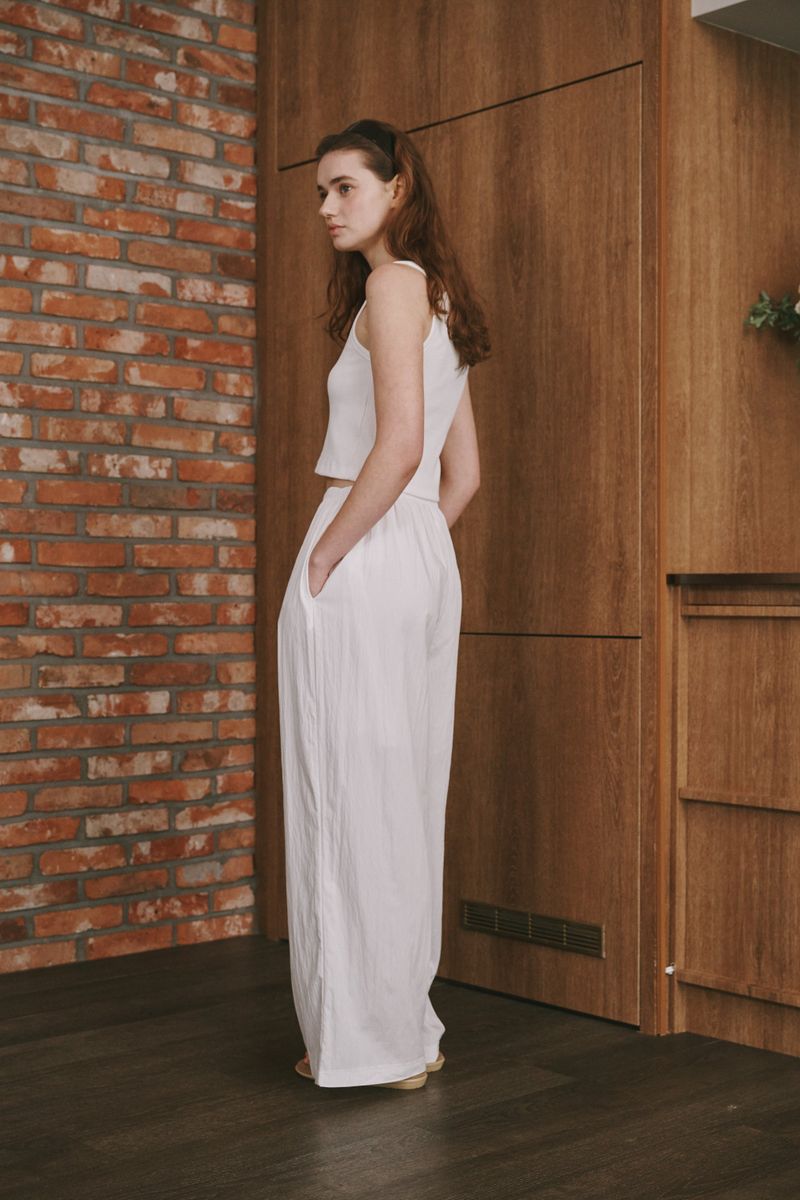 Round sleeveless (Ivory)