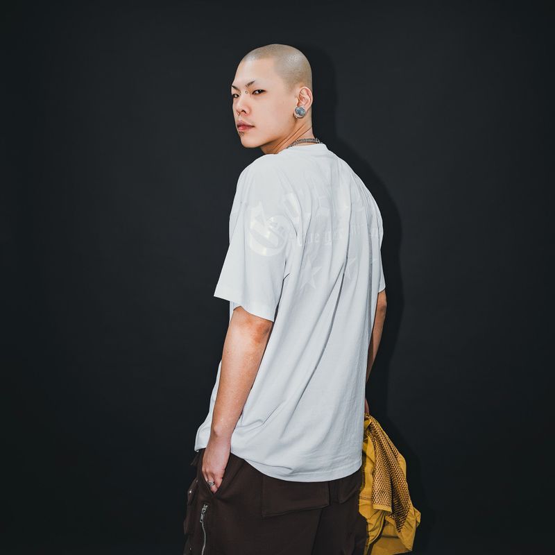 INNER STRENGTH OVERSIZED TEE