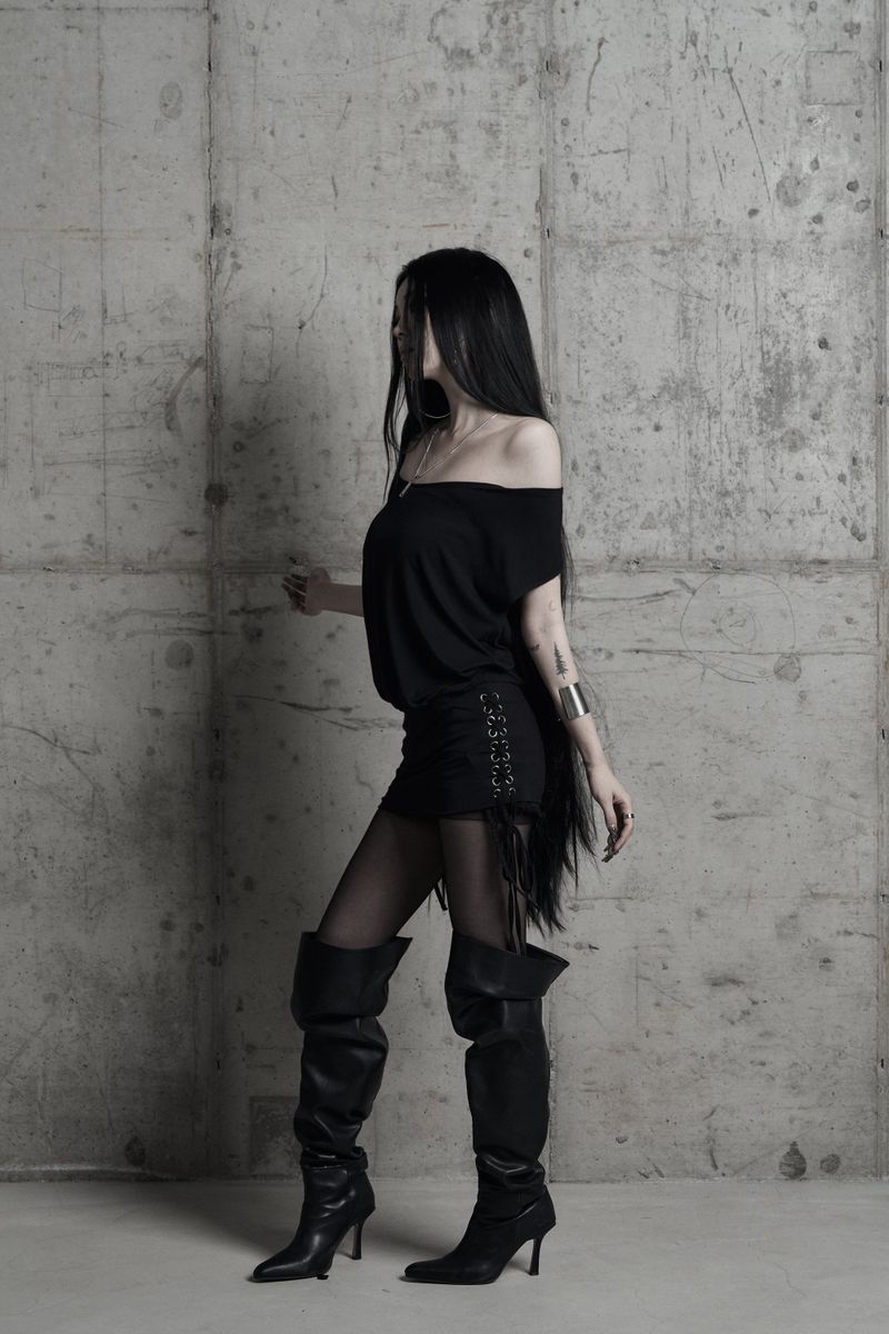 [label] cowl-neck side lace-up one-piece BLACK