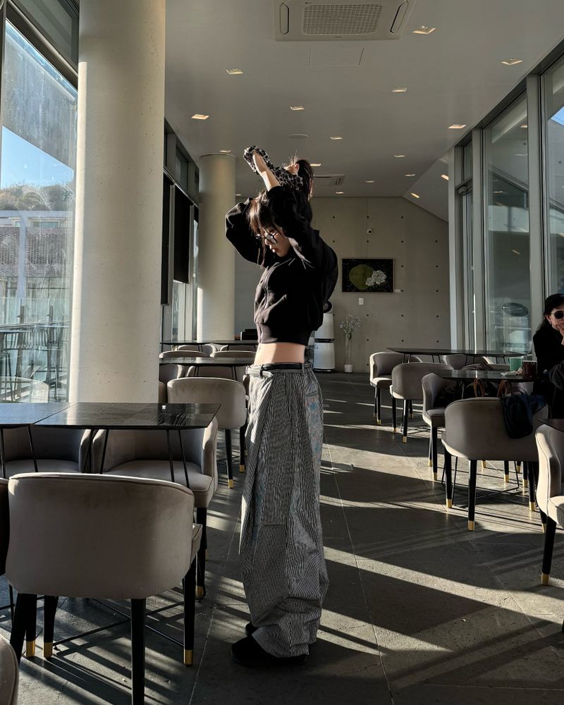 Curved stripe pants (Unisex)