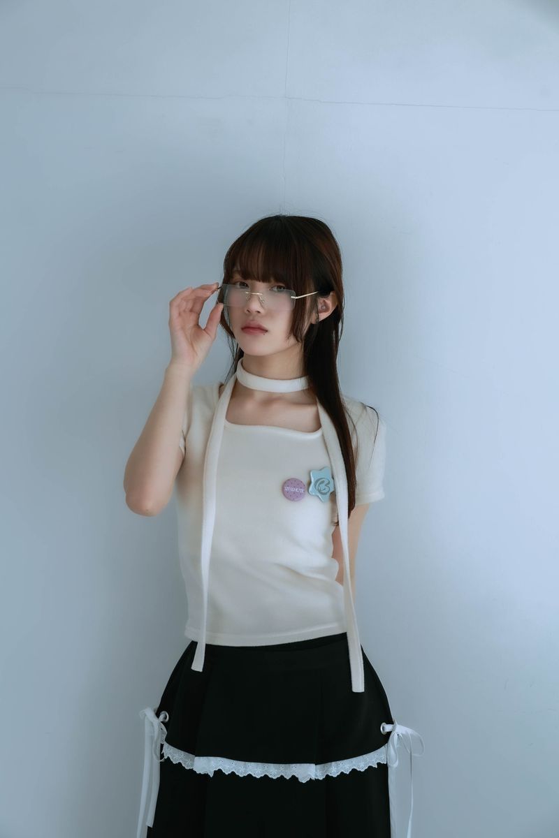 LITALMUTE（リタルミュート）の「choker badge tee(ibory)（Tops）」