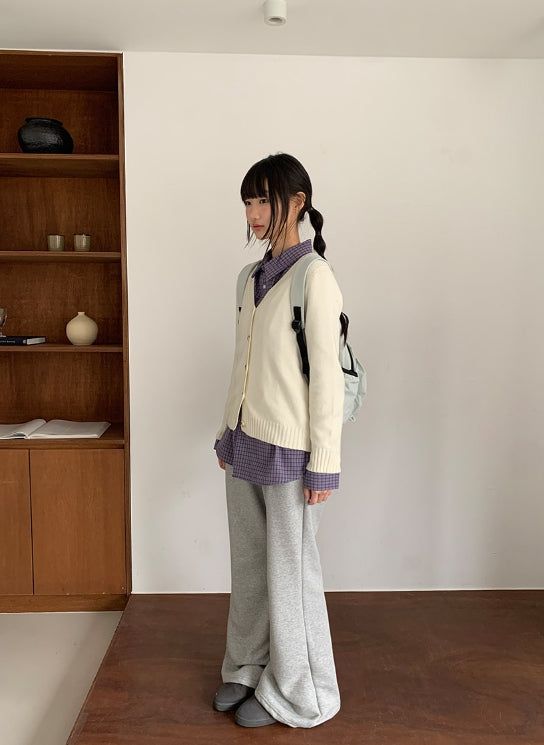 Campa V-neck Knit Cardigan