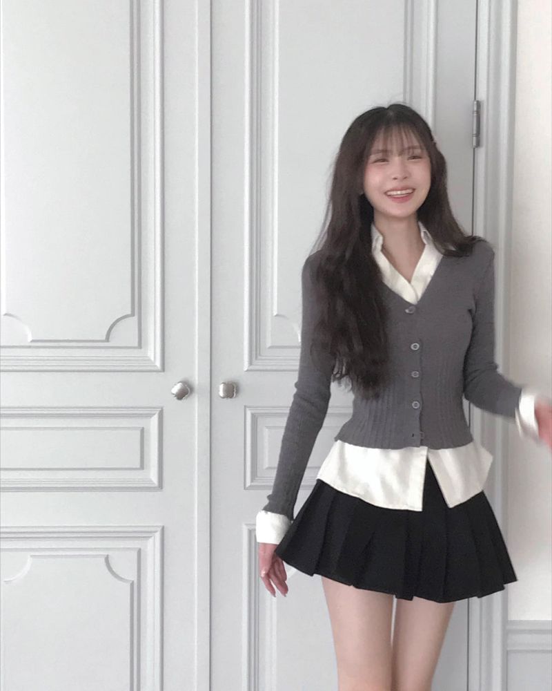 cloudemotion（クラウドエモーション）の「bomb bright slender V ribbed CD（Tops）」