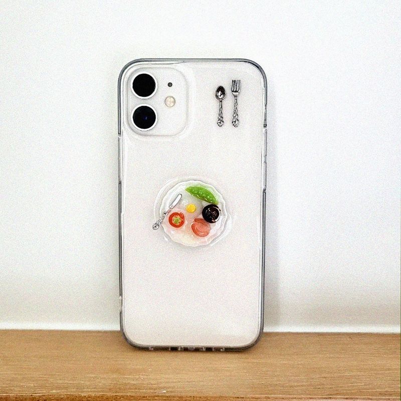 [MADE] Vegetarian Day Resin Case