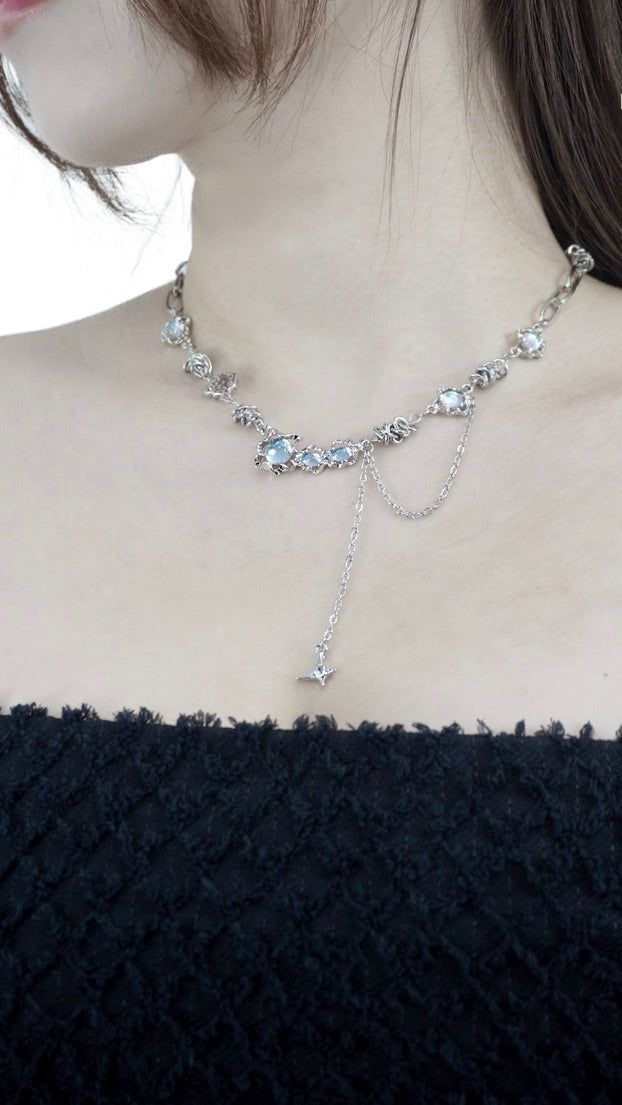 Emerald Twisted Chain Bold Hip Necklace