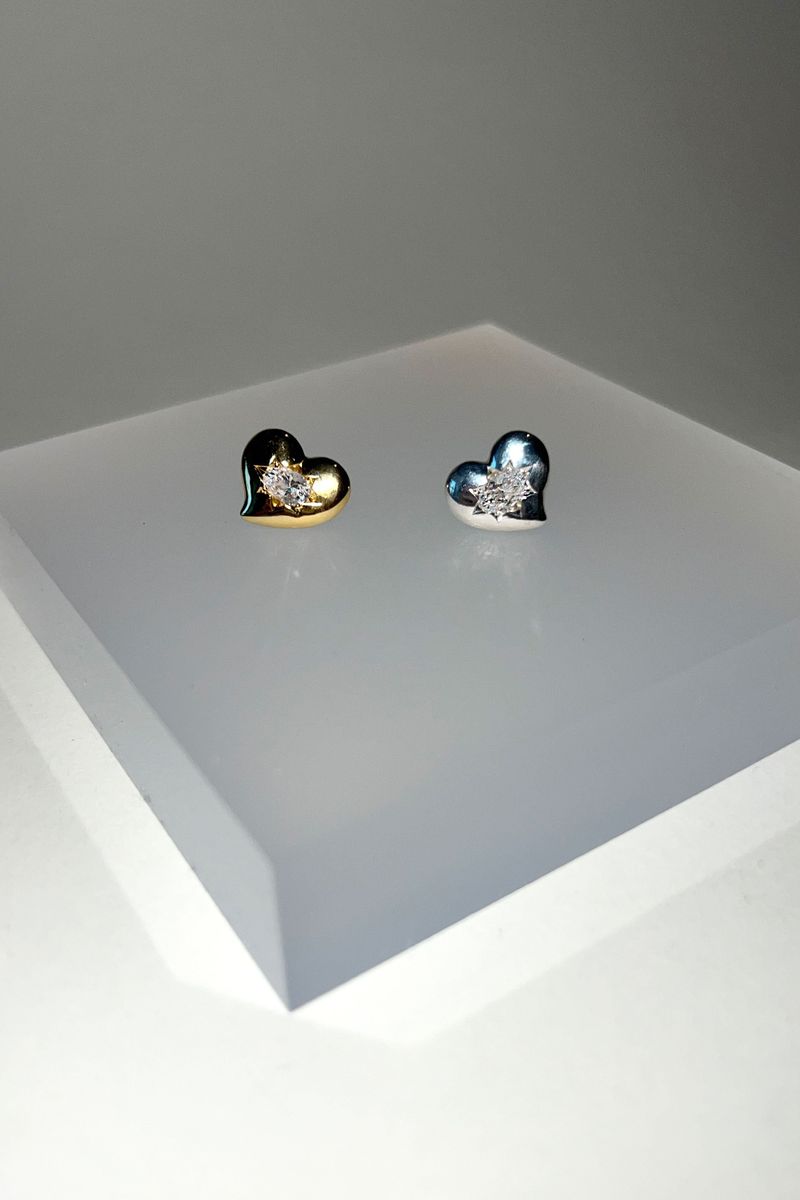 HOLIDAY HEARTS 010E (SILVER)
