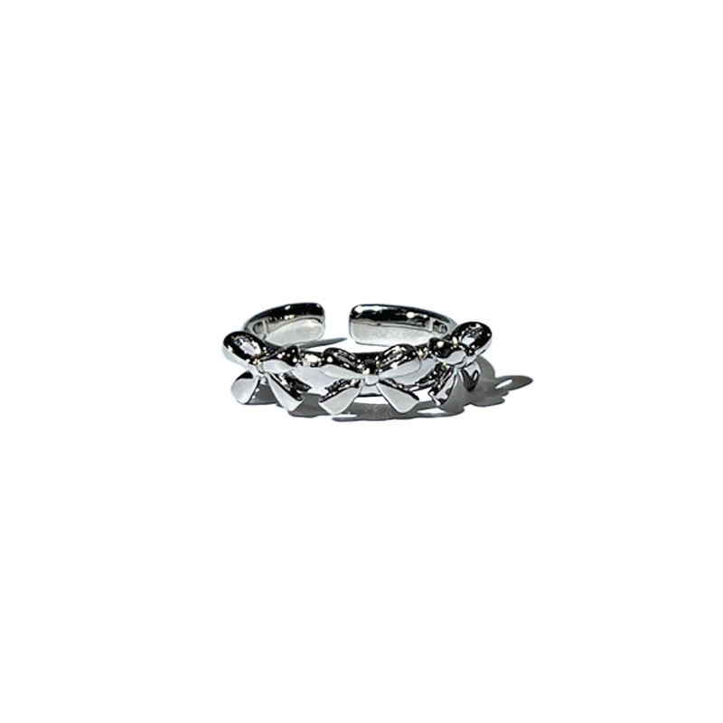 3amgang（スリーエイエムギャング）の「[Nmixx Bae] Silver triple ribbon ring（Accessories）」