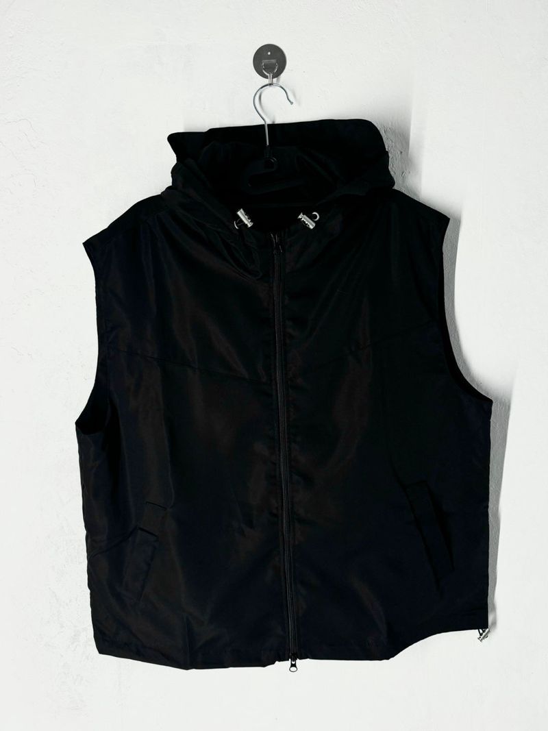 Tech poly hood vest 3C