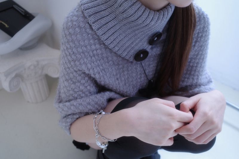 Yui button knit cape (3color)