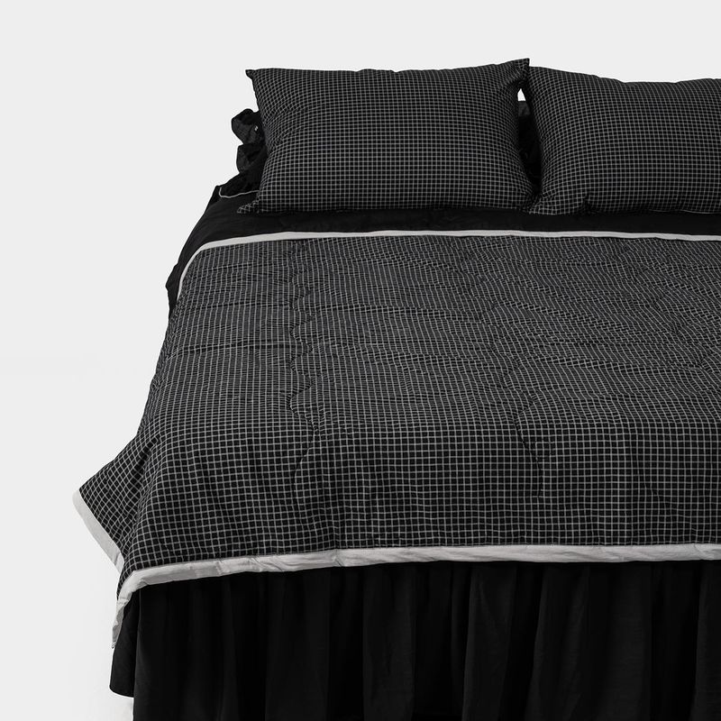 Borderline Pattern Reversible Summer Comforter - Black Double Check - Q size