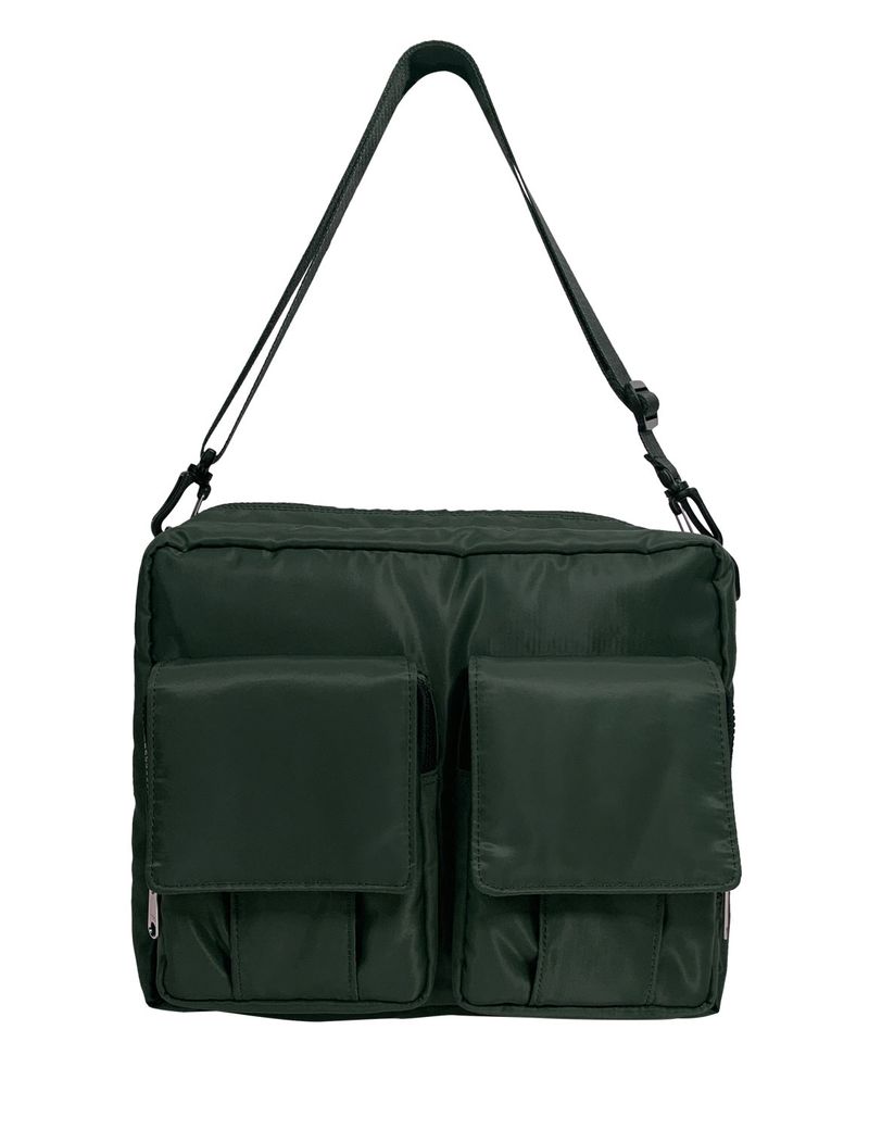 IUGAMAKARAS（イウガマカラス）の「Padded Cargo Pocket Cross Bag (Khaki)（Bags）」