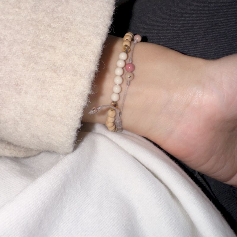 wild apple knot bracelet