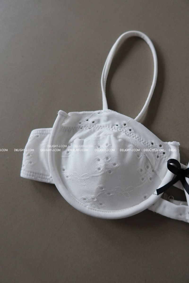 punching eyelet ribbon skirt bikini