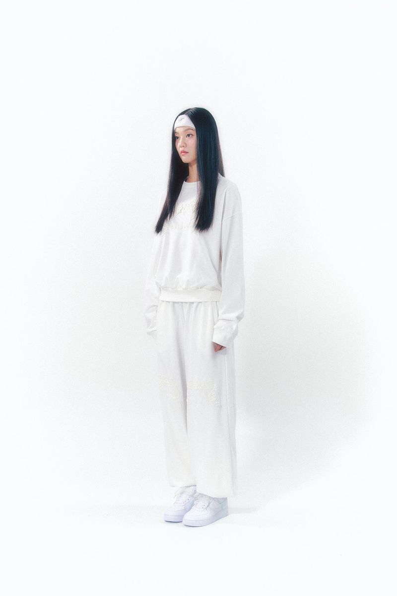 Knee Point Ribbon Jogger Pants White