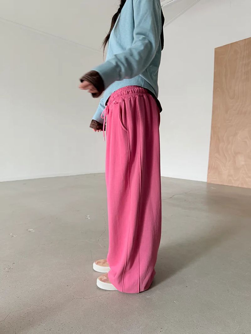 daily washing sweat pants