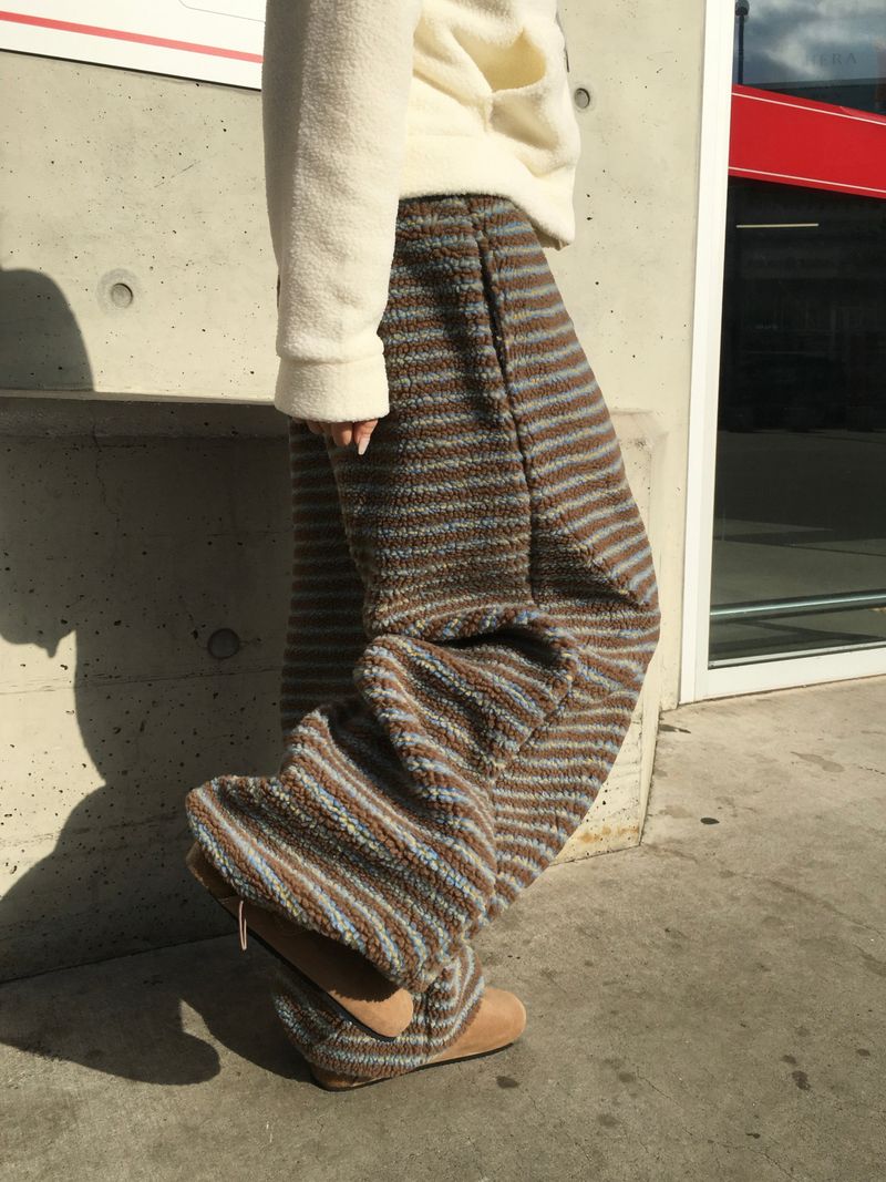 Momongdeu Pogle Stripe Pants (2c)