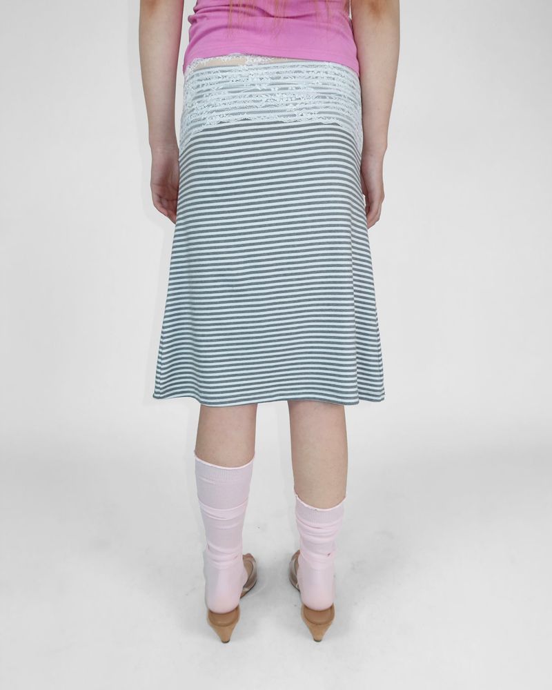 SUGAR FRILL LEG WARMERS