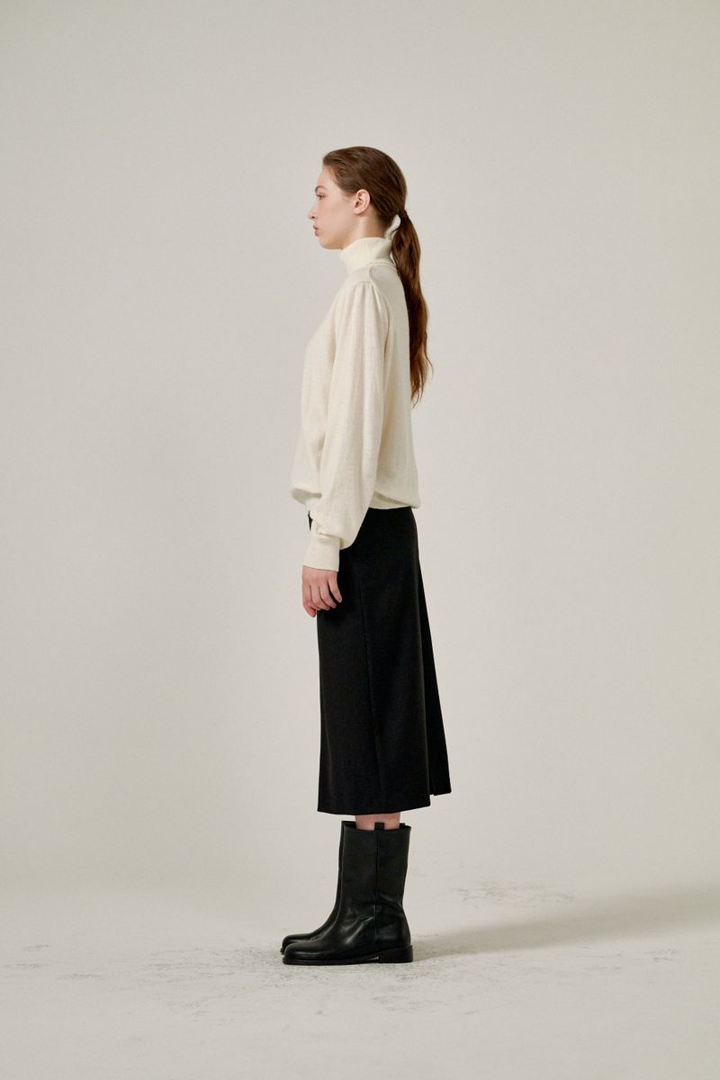 Cashmere turtle neck knit (Purple)