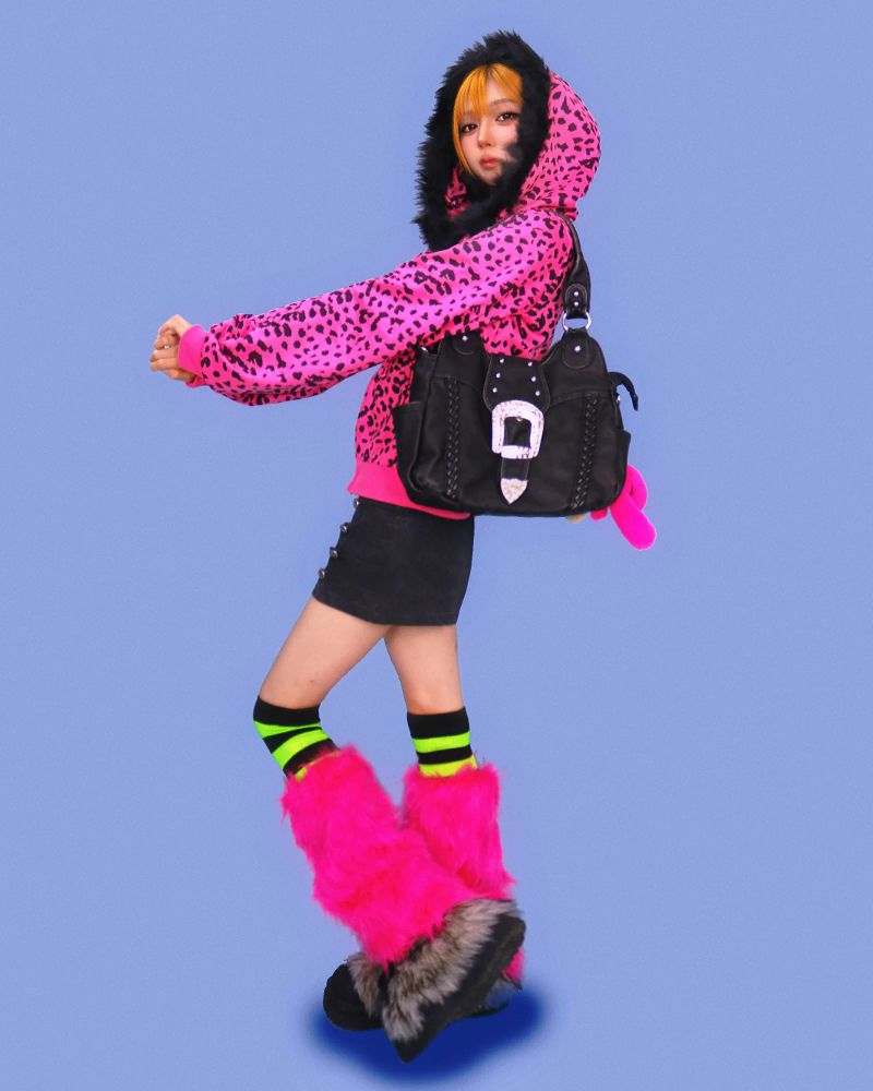 wink hot-pink leopard fur jumper
