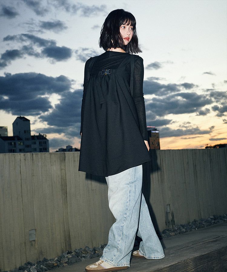 D05.00 Buckle point Dress_Black
