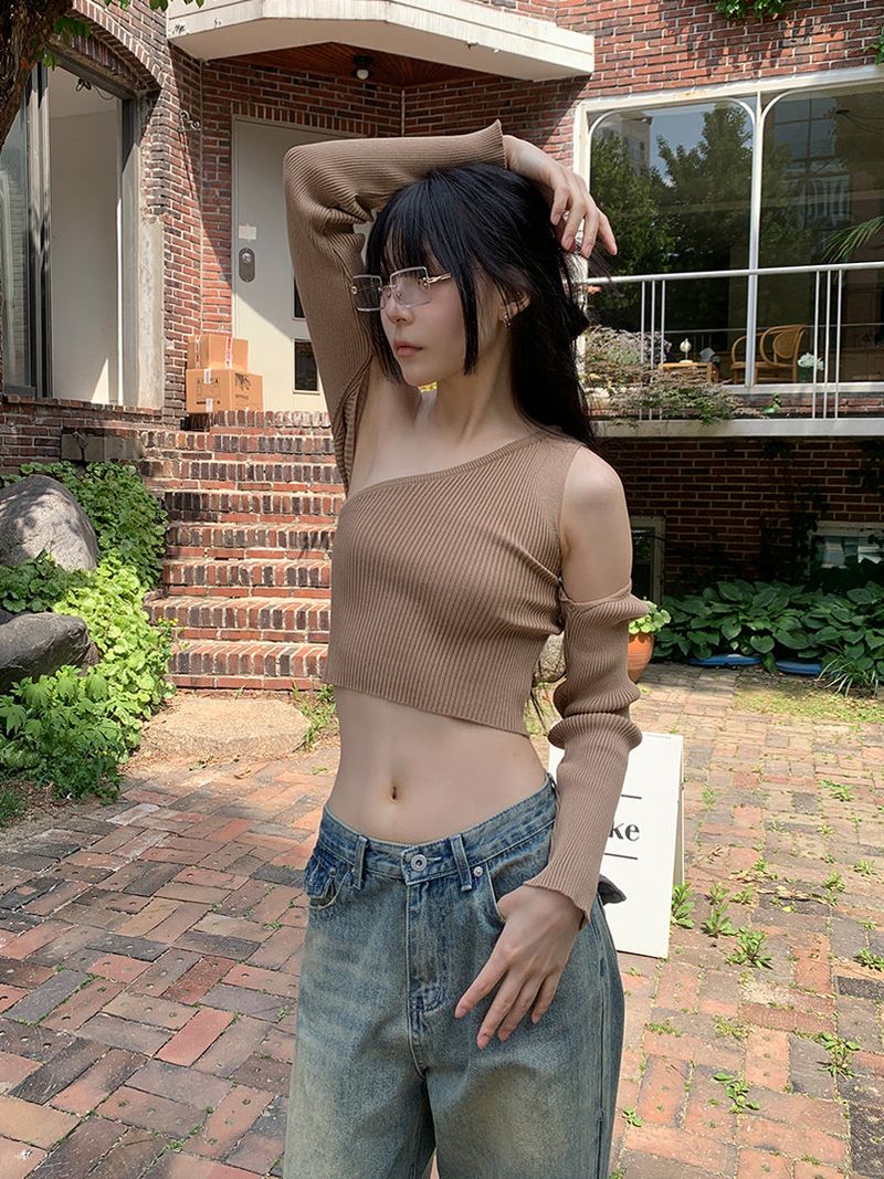 BACK POCKET WIDE JEANS