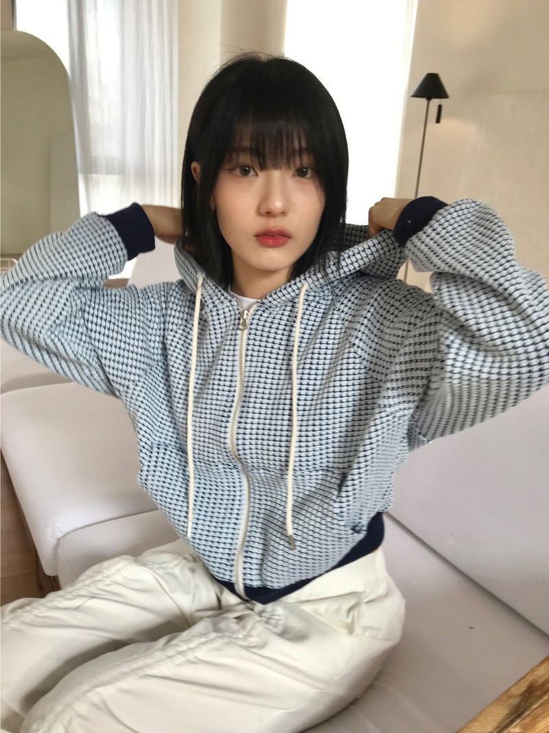 Univer zip-up