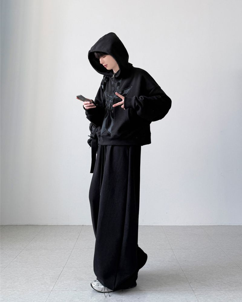 Holinness Crop Setup Hoodie