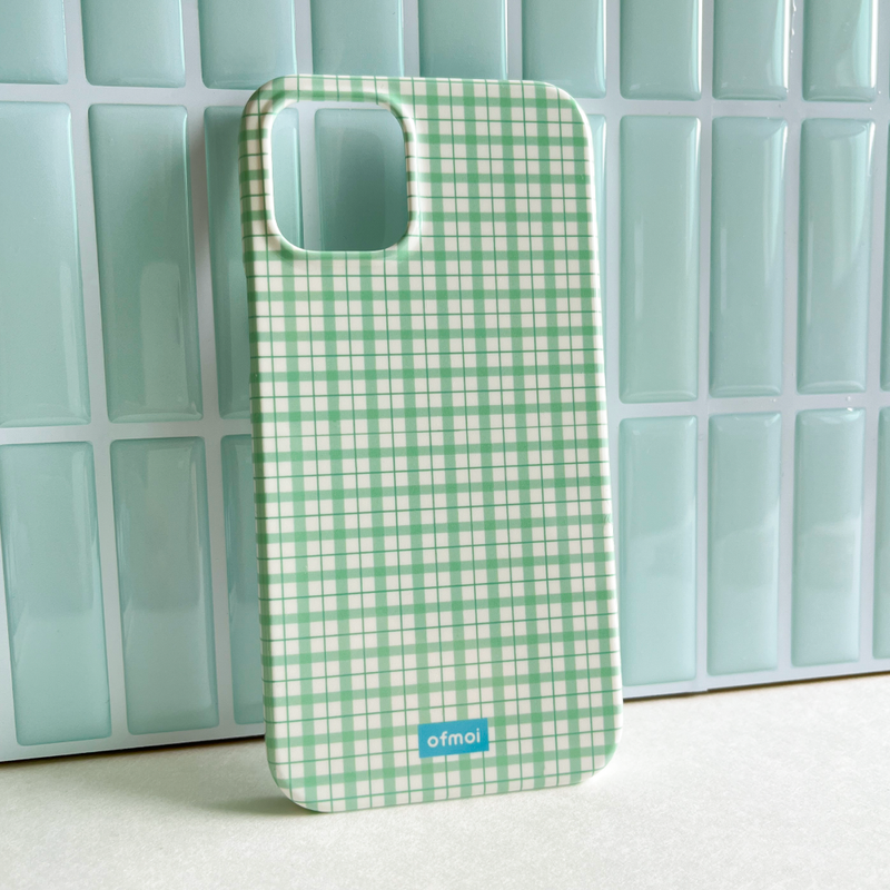 ofmoi（オブモイ）の「green tea glossy hard phone case（Smartphone Accessories）」