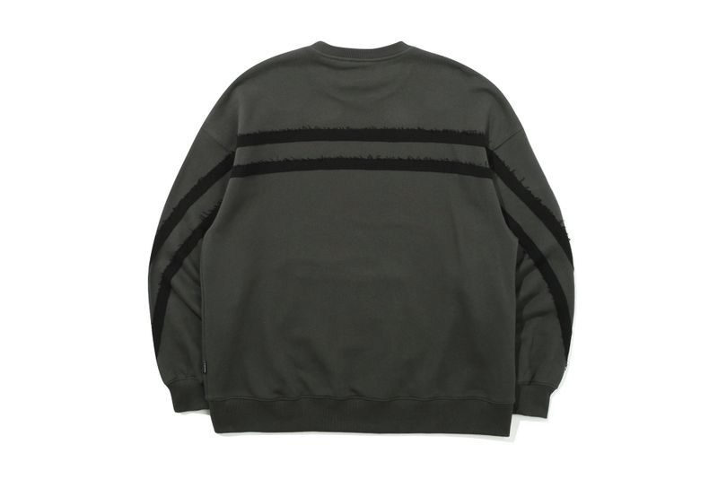 REVERSE LINE POCKET CREWNECK