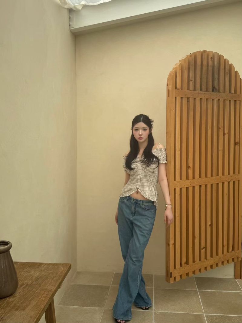 check off-shoulder blouse