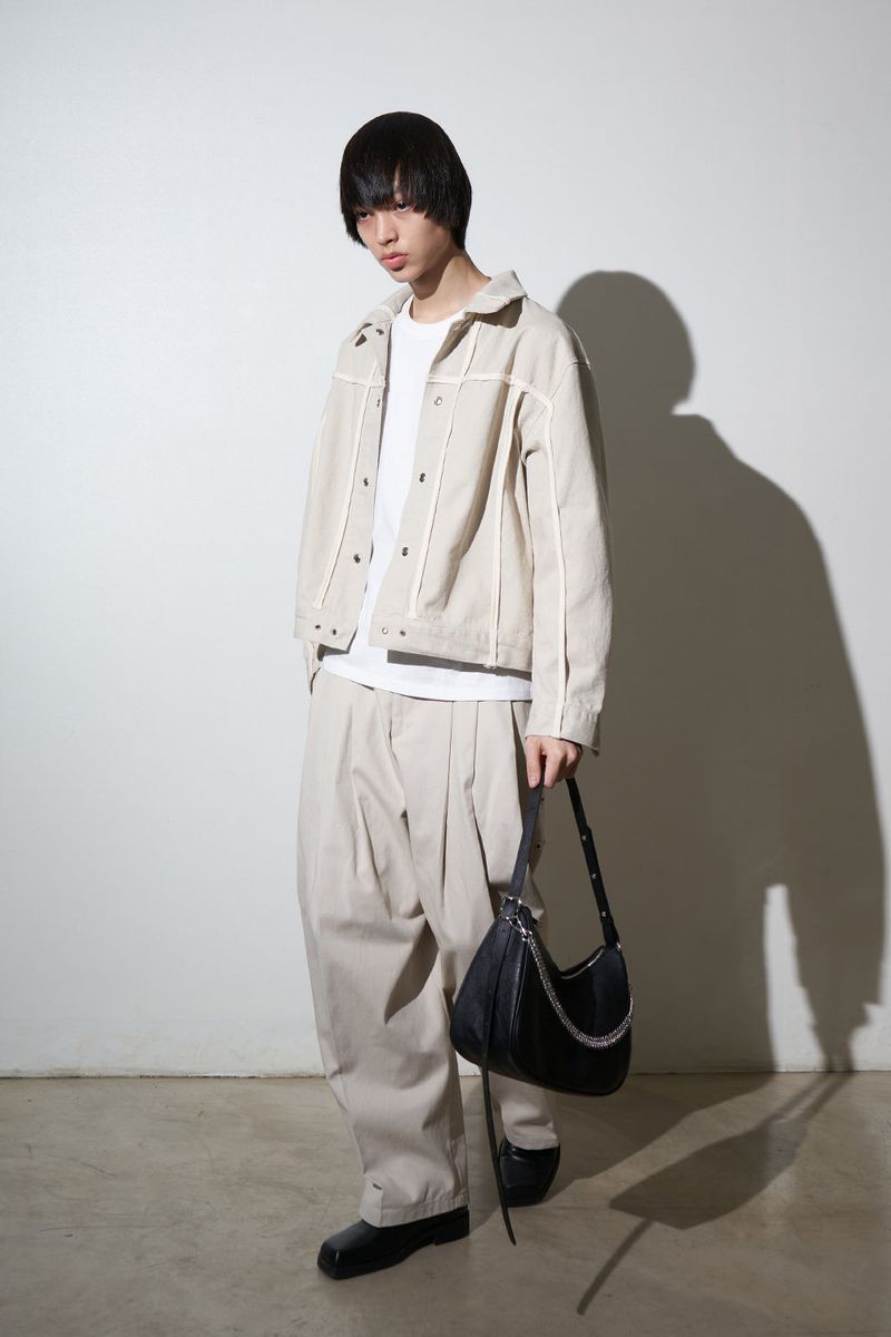 888 Chained Leather Bag